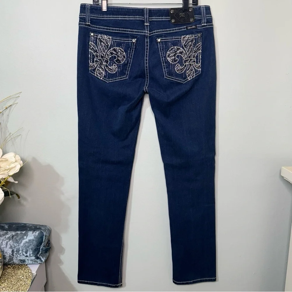 Miss Me Easy Skinny Jean Fleur De Lis Dark Wash Jeans Rhinestone Bling Size 31 - Picture 2 of 10